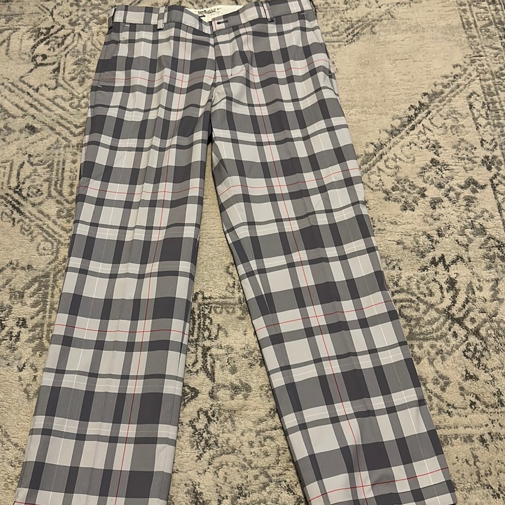 Men’s golf pants
